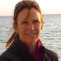 Carolyne Kauser-Abbott