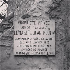Eygalieres Jean Moulin #Eygalieres #Provence @PerfProvence