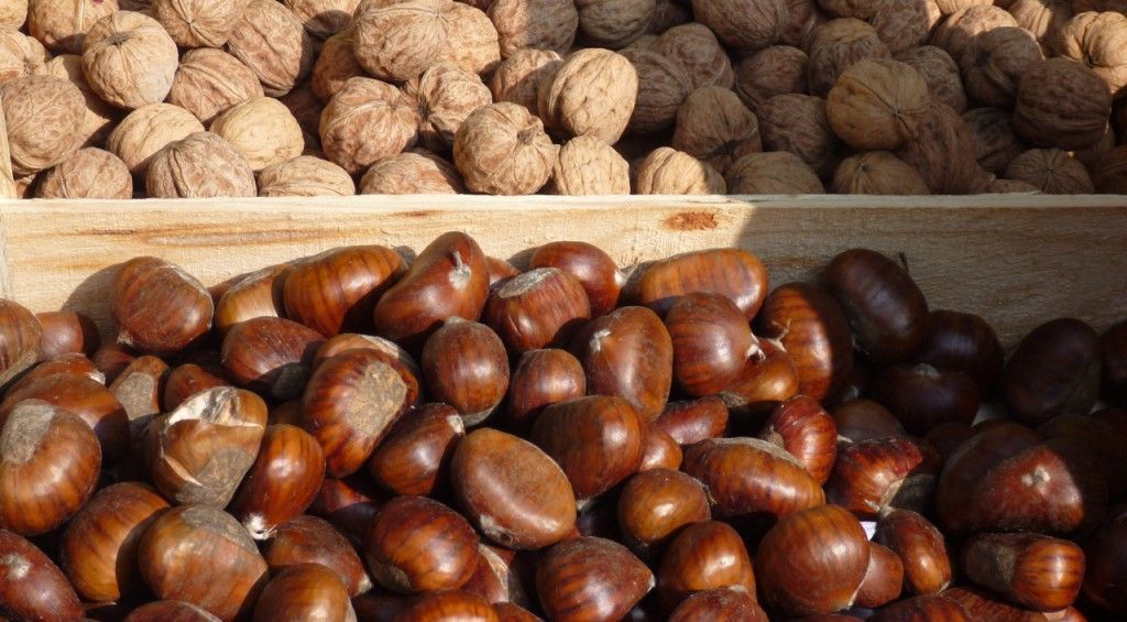 Fall Nuts in the Market in #ProvenceMarkets @PerfectlyProvence
