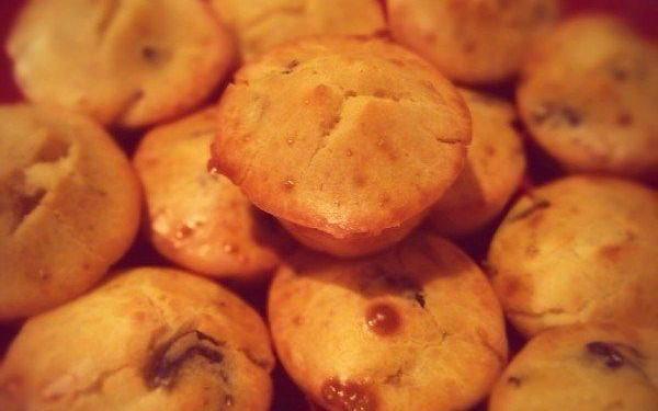 olive and onion muffins