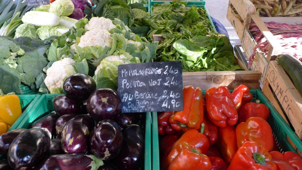 Eggplants in #Provence #Markets