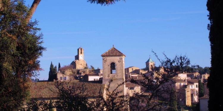 Lourmarin in Winter Provence