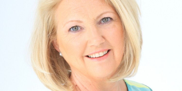 Karen - Summer @KarenAldous_ #Provence #Books