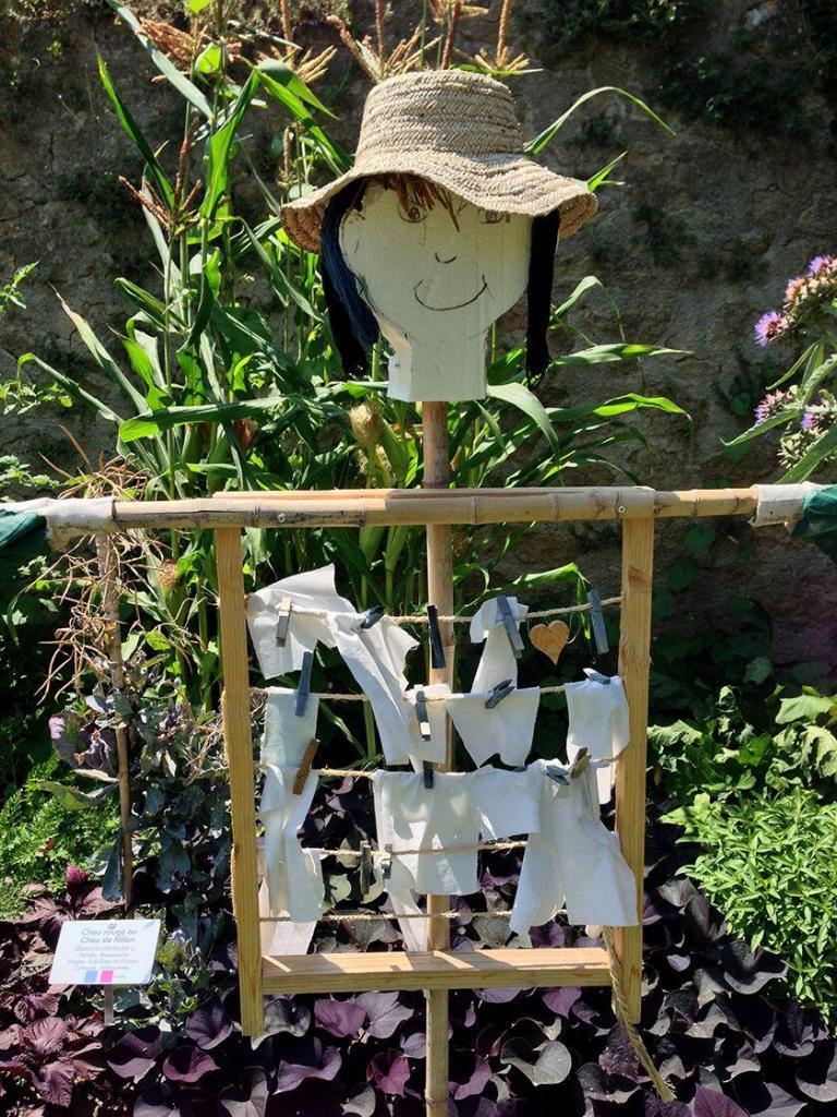 Garden Friend Jardin Couleur Garance #Lauris #Provence