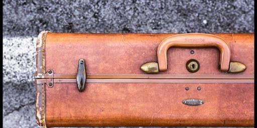 Travel Suitcase #TravelwithKids #TravelTips @AccessRiviera