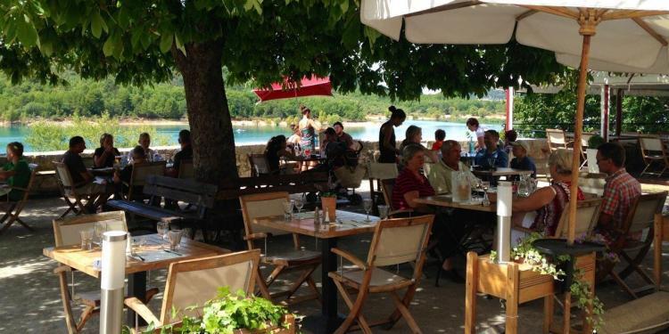 Bauduen at the Lac de St Croix #GorgesduVerdon @MirabeauWine