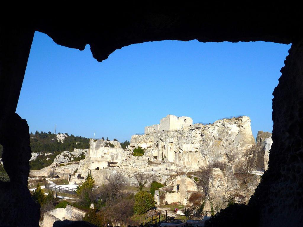 Les Baux Views #LesBauxdeProvence #StRemy #ExploreProvence @PerfProvence