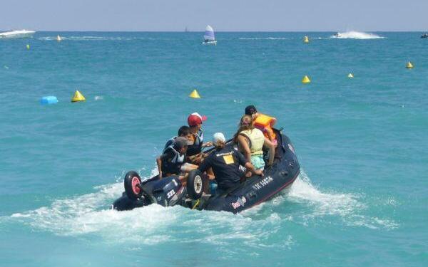 boat hire Villeneuve-Loubet beach #CotedAzur #Beaches @FibiTee