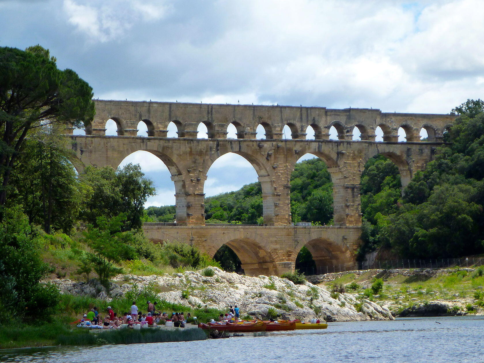 Pont du Gard Kayaking Provence @PerfProvence