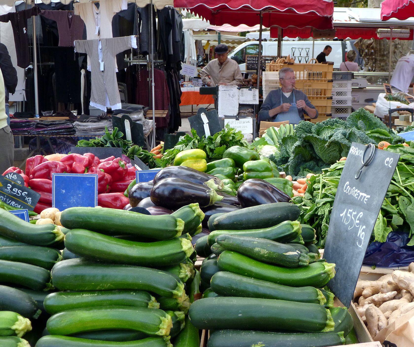 Zucchini at St Tropez Market @PerfProvence