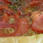 Tarte a la tomate #TastesofProvence @PerfProvence Tarte a la tomate #TastesofProvence @PerfProvence