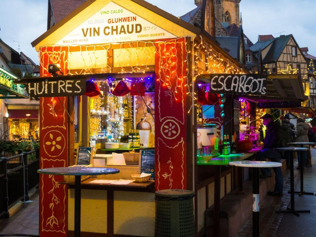 Mulled Wine and Escargot Strasbourg Christmas Market @PJAdams10