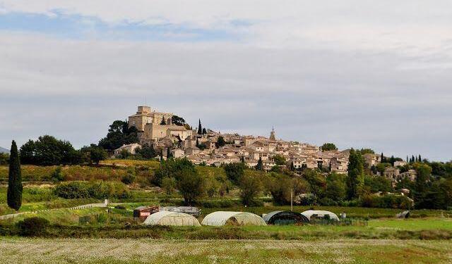 Ansouis in the #Luberon #ExploreProvence @OurHouseinProvence