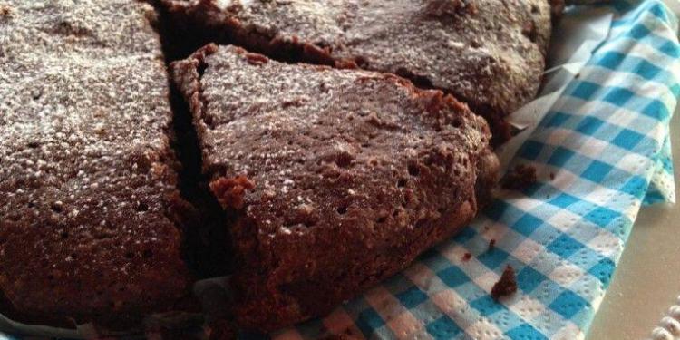 Fondant Cake #Recipe @MirabeauWine