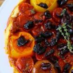 Tarte tartin aux tomates et olives @MirabeauWine