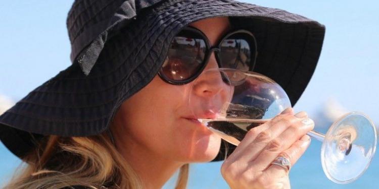 Provence-Rose-hot-right-now @MirabeauWine