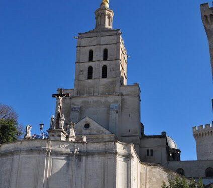 Sunday Lunch in #Avignon @OurHouseinProvence