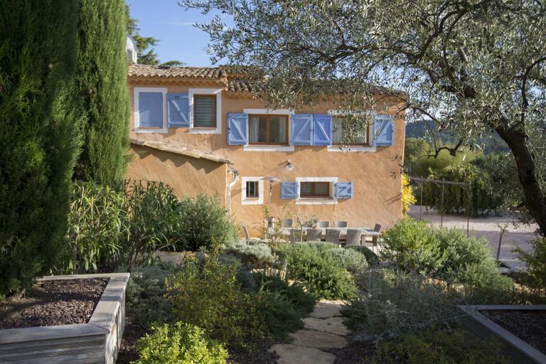 Escapes in the Olives and Vines of Provence