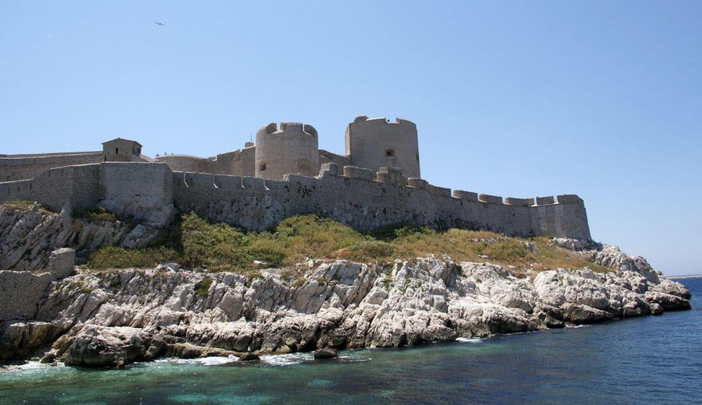 Chateau d'If Iles Fioul Marseille @PerfProvence