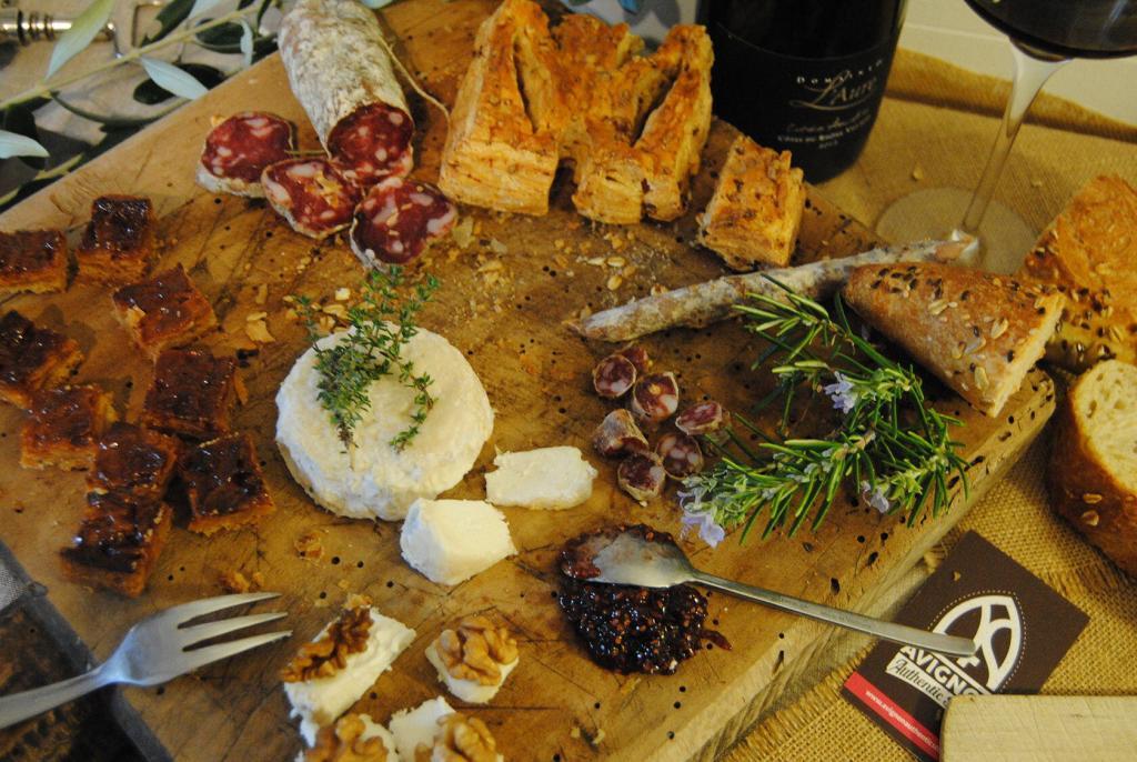 Provencal Tasting C. Demontis #Avignon #GuidedTours