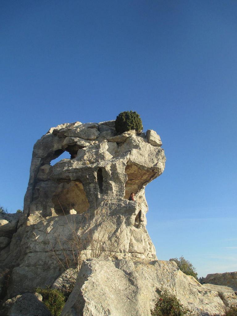 les Baux de Provence Emily Durand @privateprovence