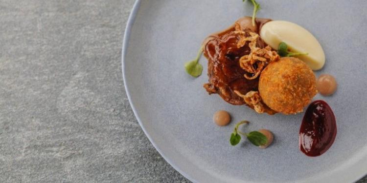 Pigs Head M Victoria @mrestaurants_ @MirabeauWine