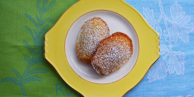Lemon Madeleines #TastesofProvence @CocoaandLavender