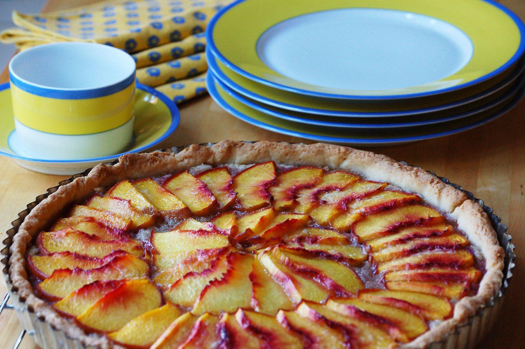 peach and frangipane tart