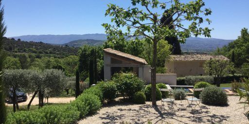 Accommodation in Provence @ProvenceTayls