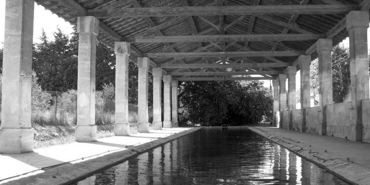 Fontvieille lavoir #ProvenceHistory Laundry @PerfProvence