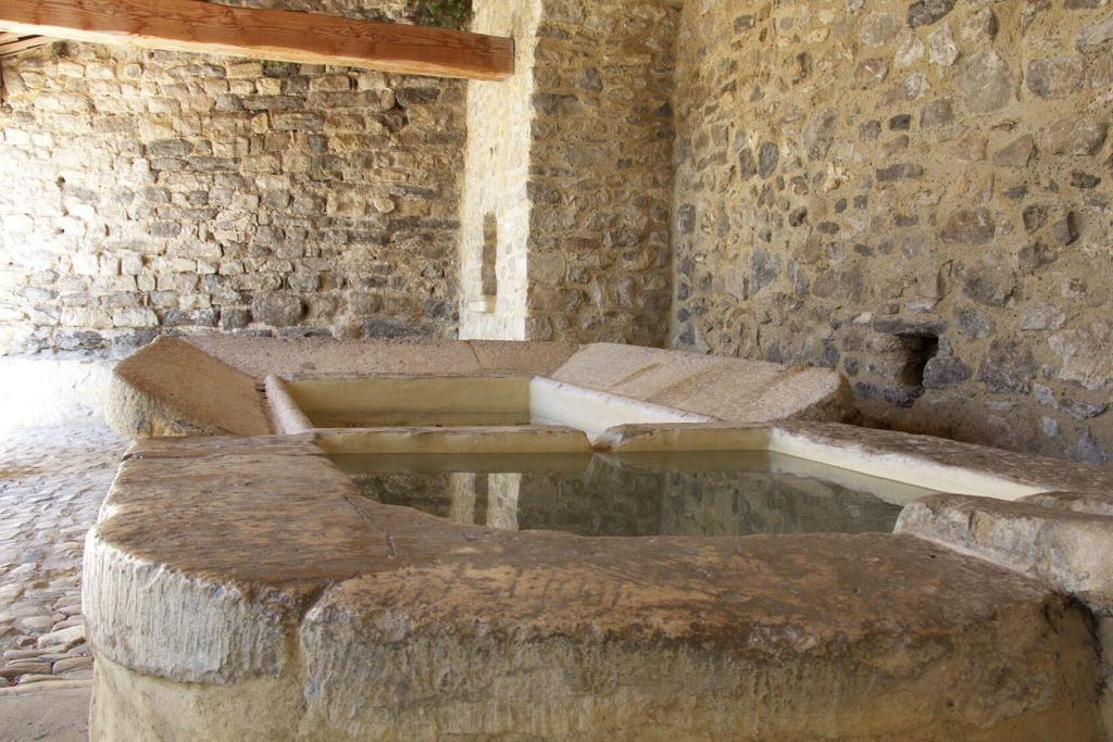 Lavoir Seguret #ProvenceHistory Laundry @PerfProvence