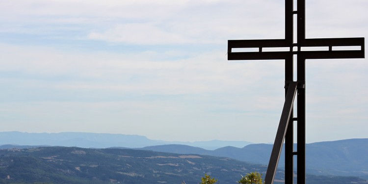 Village Banon Cross Alpes Haute Provence