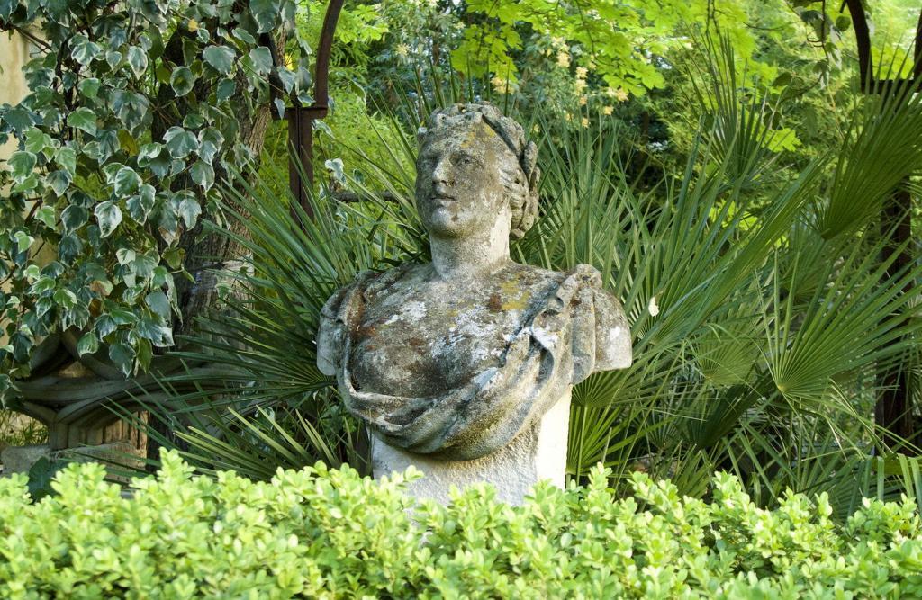 Cavaillon Garden #ExploreProvence #BlissFR @PerfProvence @BlissinFrance