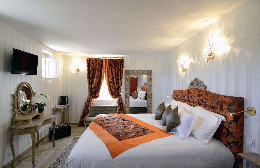 Rooms #Gordes Hotel Petit Palais d'Aglae @petitpalaisdaglae