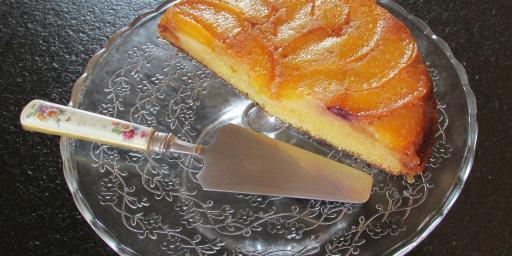 Nectarine Cake #Recipe @MasdAugustine