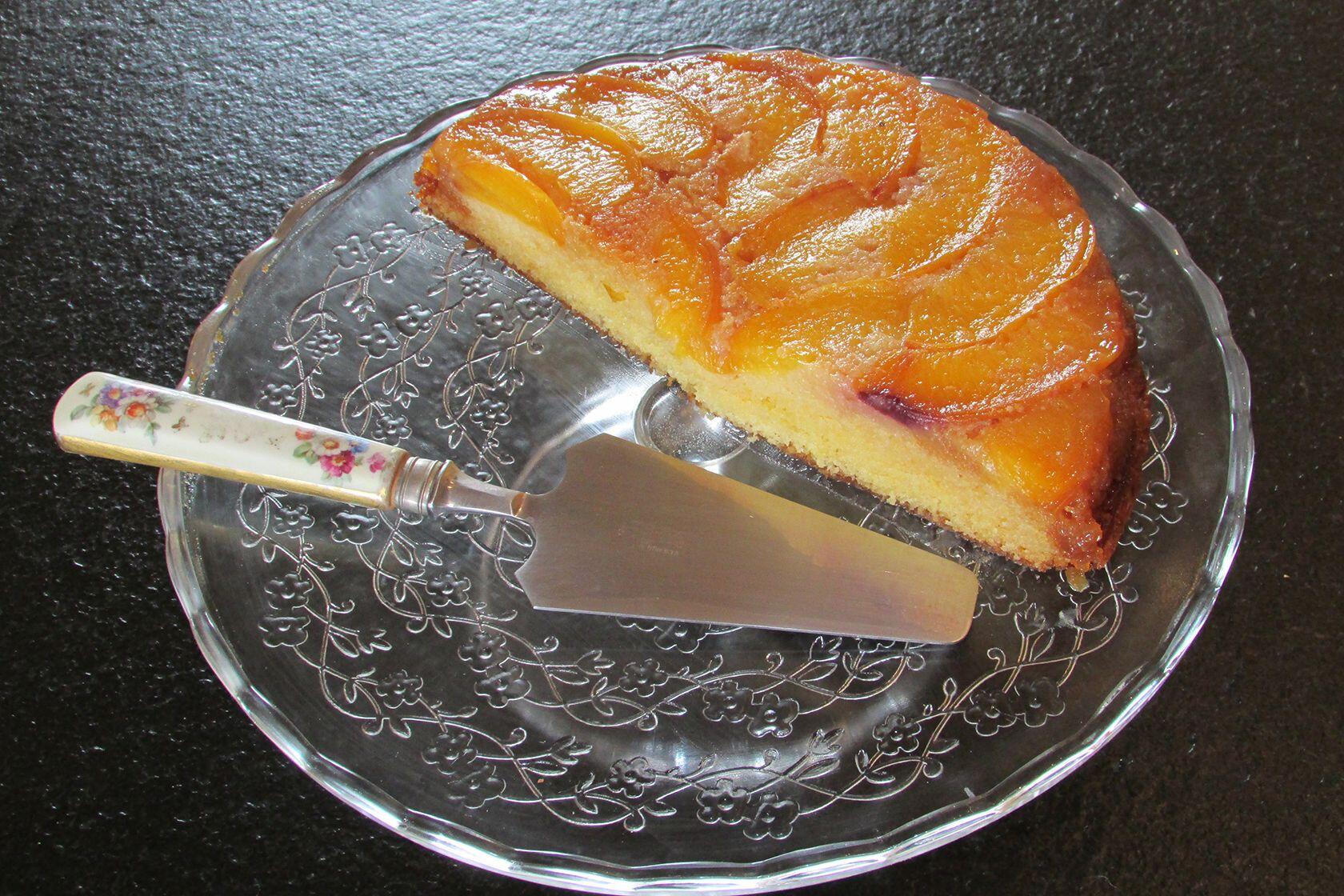 Nectarine Cake #Recipe @MasdAugustine