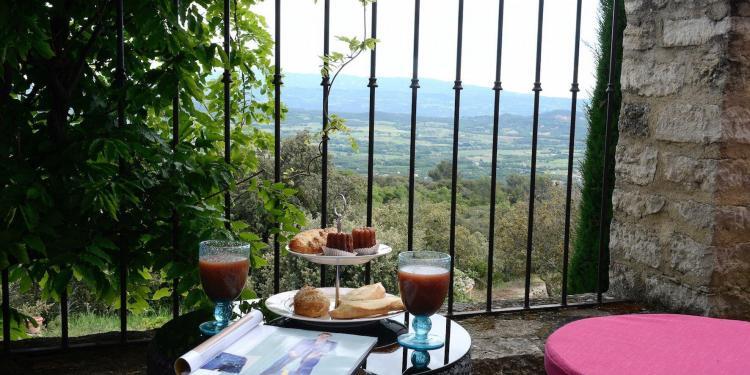 View #Gordes Hotel Petit Palais d'Aglae @petitpalaisdaglae