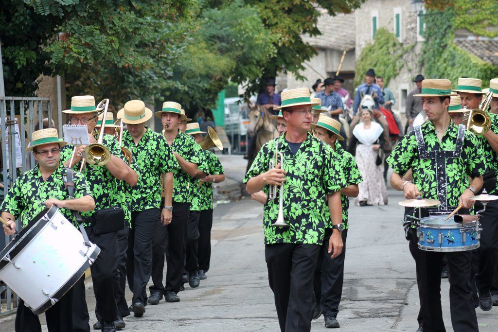 Parade in Provence @PerfProvence
