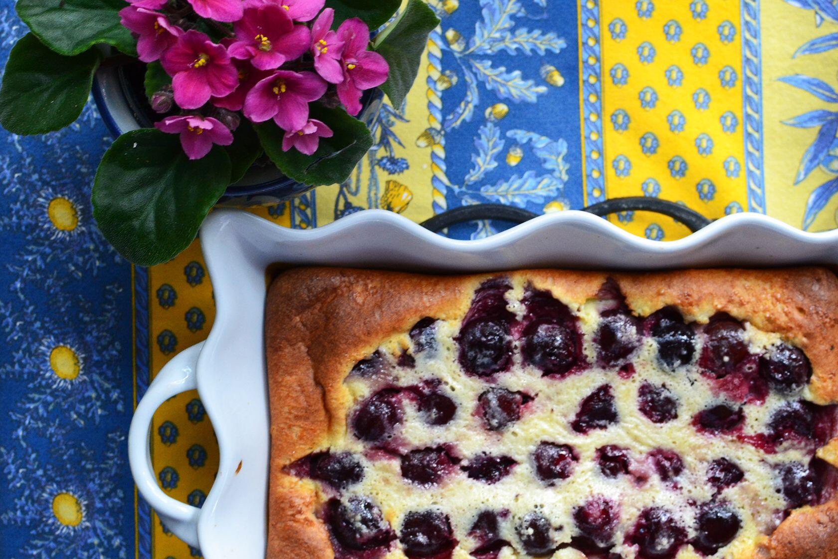 Clafoutis Cérises Noires Black Cherry Clafoutis @CocoaandLavender