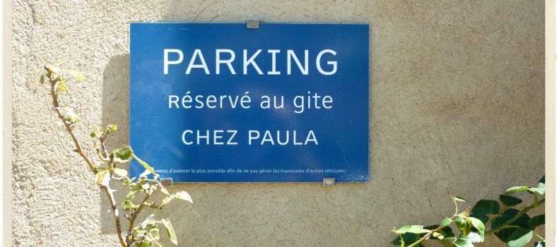 Provence Lifestyle Parking Chez Paula @tableenprovence