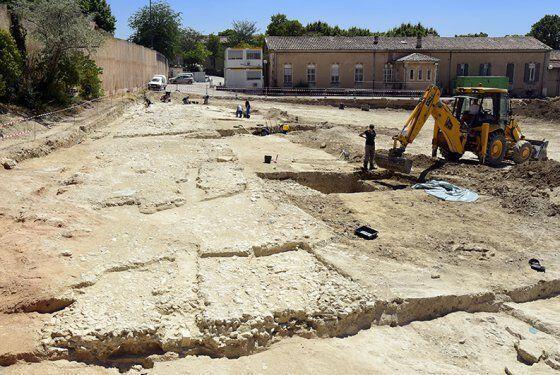 Roman Road Excavation #AixenProvence Photo from official aixenprovence website