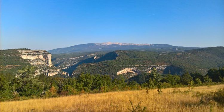 Gorges de la Nesque #ExploreProvence @ProvenceTayls