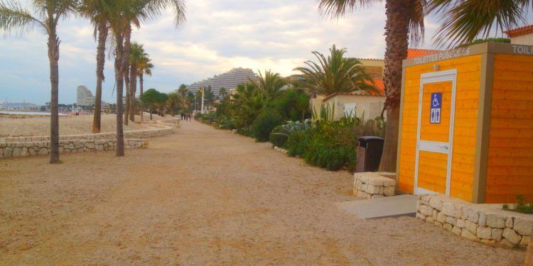 Villeneuve Loubet Beach Front @AccessRiviera