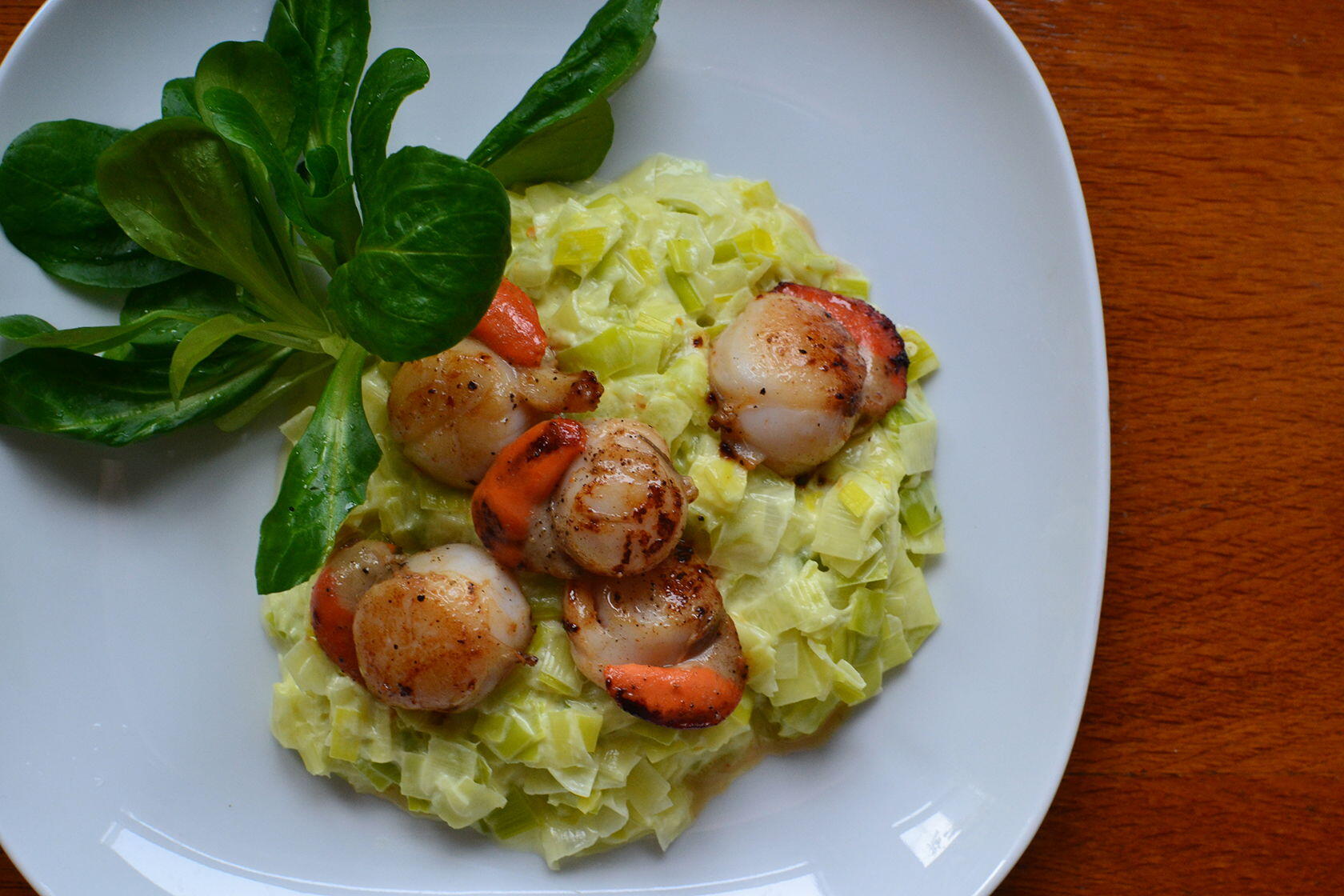 Seared Scallops St. Jacques Creamy Leeks