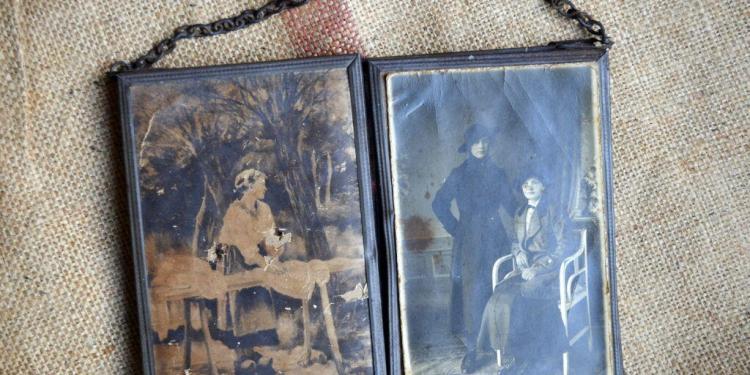 Flea Market Finds Vintage Mirror