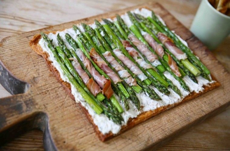 Provençal Asparagus Tart