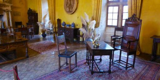Room in Chateau Lourmarin