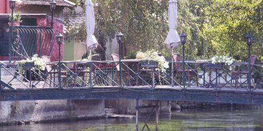 Visit Isle sur la Sorgue