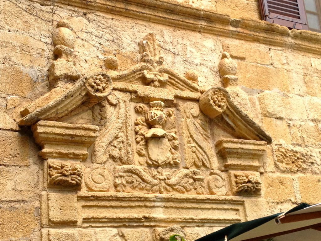 Detail over main entrance La Colombe d'Or St Paul de Vence @CelinaLafuenteDeLavotha