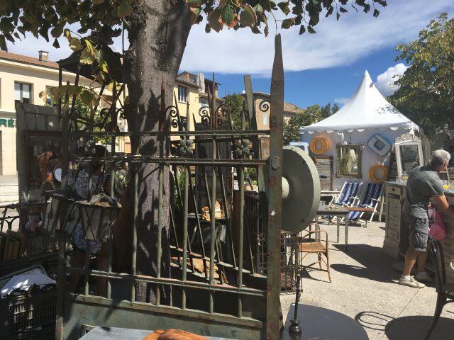 Antiques Art You L'Isle sur la Sorgue Summer Festivals Events Provence